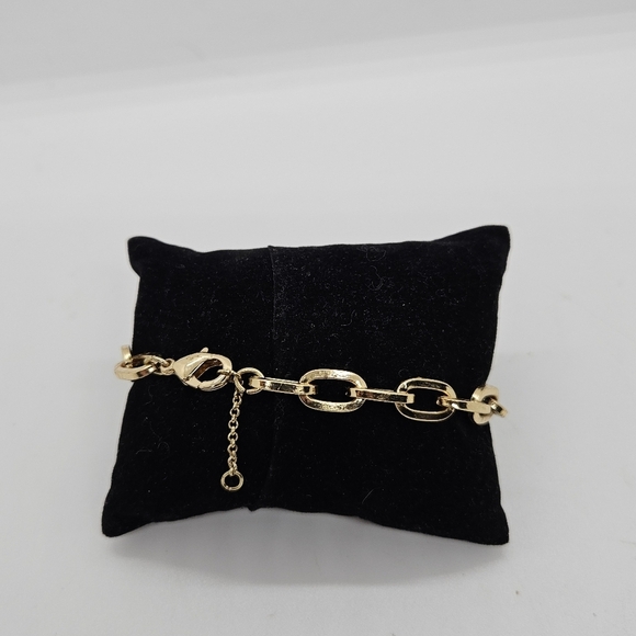 gold tone large link chain bracelet - Picture 2 of 2